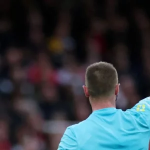 জুয়া কেলেঙ্কারিতে জড়িত ১৪৯ রেফারি বহিষ্কার