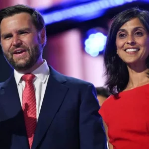 আমার স্ত্রী খ্রিস্টান নন, ধর্ম পরিবর্তনেরও কোনো পরিকল্পনা নেই: জেডি ভ্যান্স