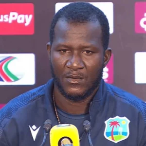 বাংলাদেশ সমর্থকদের আচরণ ভালো লাগেনি ওয়েস্ট ইন্ডিজ কোচের