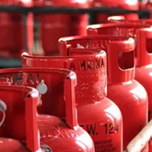 ২৬ টাকা কমলো ১২ কেজির এলপি গ্যাসের দাম