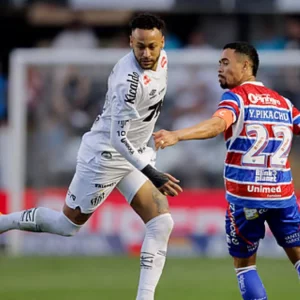 ৪৩ দিন ও ৯ ম্যাচ পর মাঠে ফিরে প্রাণবন্ত নেইমার 