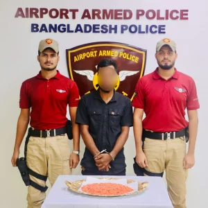 ঢাকা বিমানবন্দরে পাকস্থলীতে ইয়াবা বহনকালে এক যাত্রী আটক