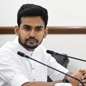 সব নাগরিককে বাধ্যতামূলক সামরিক প্রশিক্ষণদানের আশা প্রকাশ আসিফ মাহমুদের