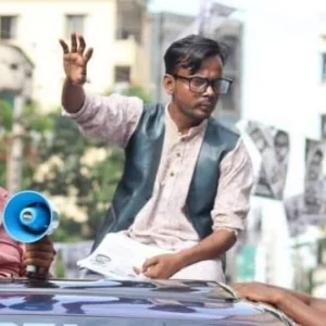 ঢাকা-১৭ আসনে প্রার্থী হবেন হিরো আলম