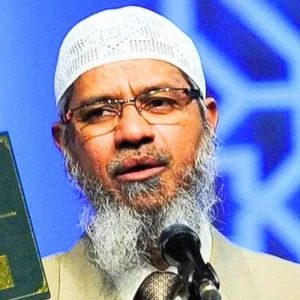 উদ্বেগ-বিতর্ক সত্ত্বেও বাংলাদেশে আসতে পারেন জাকির নায়েক