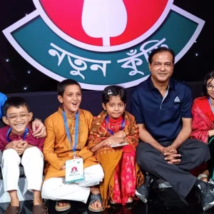 ১৬ বছর পর বিটিভিতে গেলেন আসিফ আকবর