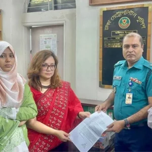 ঢাবি শিক্ষক শেহরীন আমিন ভুইয়ার ছবি বিকৃতি: সাইবার সুরক্ষা আইনে মামলা