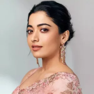 ক্যারিয়ারের সেরা সময় পার করছেন রাশমিকা