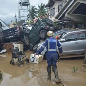 টাইফুন কালমেগির তাণ্ডবে ফিলিপাইনে অন্তত ২৬ জনের মৃত্যু