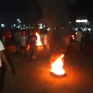 মেহেরপুরের গাংনীতে বিএনপির প্রার্থী পরিবর্তনের দাবিতে সড়কে বিক্ষোভ