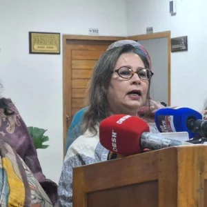 সংসদের অর্ধেক আসন নারীদের জন্য সংরক্ষণের দাবি নারী নেত্রীদের