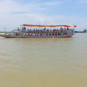 ধান-মাছের রাজ্যে নেই উন্নয়নের সড়ক