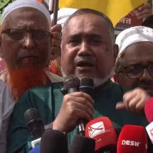 নো হাঙ্কি পাঙ্কি, নির্বাচনের আগেই গণভোট হতে হবে: তাহের