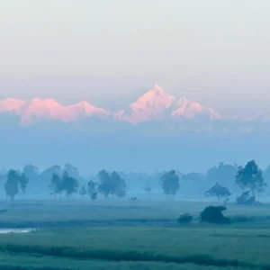 শীতের আগমনী বার্তা, তিস্তা ব্যারেজ থেকে দৃশ্যমান কাঞ্চনজঙ্ঘা