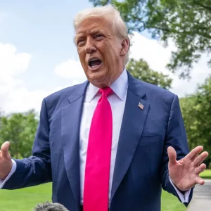 মধ্য এশিয়ার প্রেসিডেন্টদের সঙ্গে বৈঠক করবেন ট্রাম্প, নজর খনিজ সম্পদের দিকে