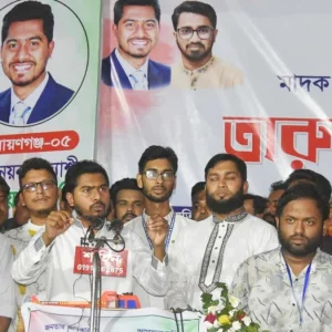 মাফিয়াদের পেছনে স্লোগান দিয়ে রাজনীতি করার দিন শেষ: নুর