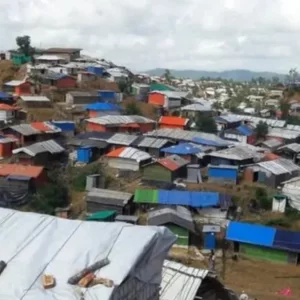 রোহিঙ্গা ক্যাম্পে বন্দুক-গুলি উদ্ধার, পালালো দুর্বৃত্তরা