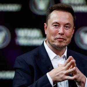 ইতিহাসে সবচেয়ে বেশি বেতনভুক্ত সিইও এখন ইলন মাস্ক