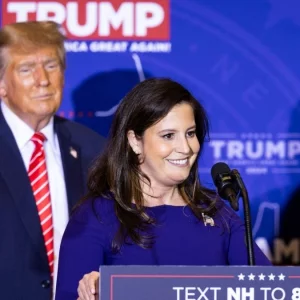 এবার নিউইয়র্ক নিয়ন্ত্রণে লড়বেন ট্রাম্পের ঘনিষ্ঠ এলিস স্টেফানিক