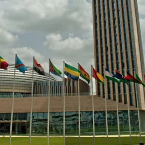 যুক্তরাষ্ট্রের হুমকির মুখে নাইজেরিয়াকে সমর্থন জানালো আফ্রিকান ইউনিয়ন