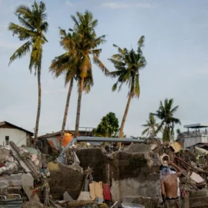 ঘূর্ণিঝড় ‘ফাং-ওয়াং’ ধেয়ে আসছে, নিরাপদ আশ্রয়ে ফিলিপাইনের লক্ষাধিক মানুষ