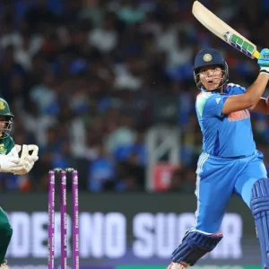 প্রতি রানের জন্য ১ লাখ রুপি, বিশ্বকাপ জিতে পুলিশের ডিএসপি ও বঙ্গভূষণ পেলেন রিচা