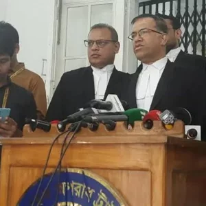 ট্রাইব্যুনালে আসামি সেনা কর্মকর্তার আইনজীবী হিসেবে লড়বেন না ব্যারিস্টার সরোয়ার