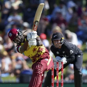 শ্বাসরুদ্ধকর ম্যাচে রেকর্ড জুটি গড়েও হারলো ওয়েস্ট ইন্ডিজ