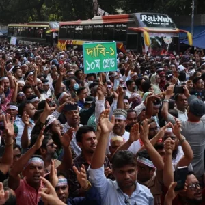 শিক্ষকদের কর্মবিরতিতে প্রাথমিকে অচলাবস্থা