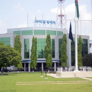 চট্টগ্রাম বন্দর কর্তৃপক্ষের নতুন ট্যারিফ কার্যকরে আদালতের স্থগিতাদেশ