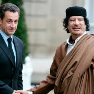 শর্তসাপেক্ষে কারাগার থেকে মুক্তি পাচ্ছেন ফ্রান্সের সাবেক প্রেসিডেন্ট সারকোজি