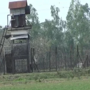 সাউন্ড গ্রেনেডের পর সীমান্তে এবার গুলি ছুড়লো বিএসএসফ