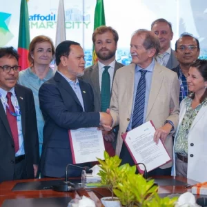 ড্যাফোডিলে পর্তুগিজ রাজবংশের আগমন ও লন্ডন টি এক্সচেঞ্জ চুক্তি