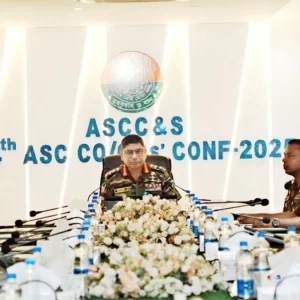 একুশ শতকের চ্যালেঞ্জ মোকাবিলায় প্রস্তুত থাকার আহ্বান সেনাপ্রধানের