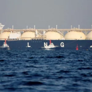 আরামকো ট্রেডিং সিঙ্গাপুর থেকে এলএনজি কেনার সিদ্ধান্ত সরকারের