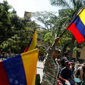 গেরিলা যুদ্ধের প্রস্তুতি নিচ্ছে ভেনেজুয়েলা