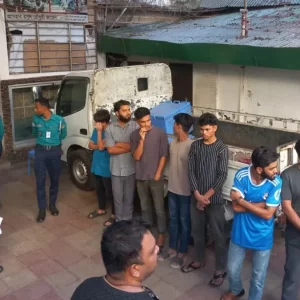 সাবেক মন্ত্রী নওফেলের বাসায় পুলিশের অভিযান, আটক ৭