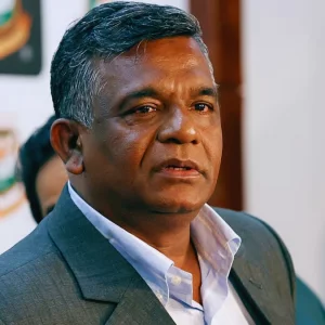 সংবাদকর্মীদের কাছে ক্ষমা চাইলেন বিসিবি সভাপতি বুলবুল