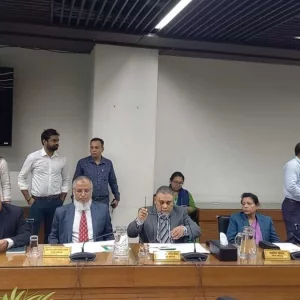 আপনারা প্লেয়ার, আমরা রেফারির ভূমিকায়: সিইসি