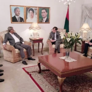 মির্জা ফখরুলের সঙ্গে ফরাসি রাষ্ট্রদূতের বৈঠক