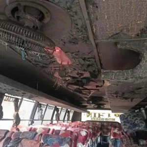 যশোরে পার্কিং করা বাসে আগুন, অল্পের জন্য রক্ষা পেল বস্তিবাসীরা