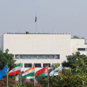 পাকিস্তান সংবিধানের বিতর্কিত সংশোধনী পাস, ক্ষমতা আরও বাড়লো সেনাপ্রধানের