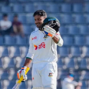 জোড়া সেঞ্চুরিতে ৩০১ রানের লিড বাংলাদেশ, প্রথমবার ঘটলো এমন ঘটনা