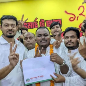 রংপুর-৬ আসনে এনসিপির মনোনয়ন ফরম সংগ্রহ করলেন মাসুম বিল্লাহ