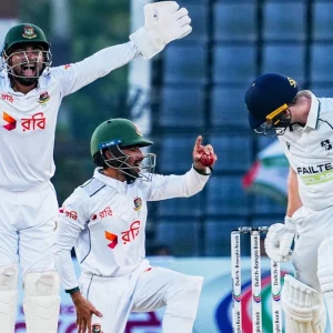 মুরাদ-তাইজুলের ঘূর্ণিতে ইনিংস ব্যবধানে জিতলো বাংলাদেশ