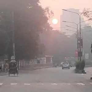 রাজধানীতে শীতের আবহ, সকালের তাপমাত্রা ১৯.৬ ডিগ্রি