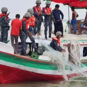 ৫টি অভয়াশ্রম এলাকায় মৎস্য আহরণে দুই মাসের নিষেধাজ্ঞা শুরু