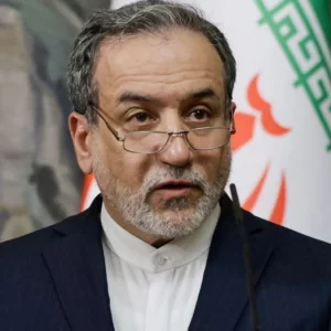 প্রতিবেশীদের নয়, হামলা হচ্ছে যুক্তরাষ্ট্রের আগ্রাসনের বিরুদ্ধে: ইরানের পররাষ্ট্রমন্ত্রী