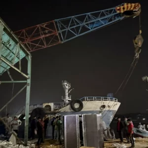 নারায়ণগঞ্জের রূপগঞ্জে ক্রেনের তার ছিঁড়ে ২ শ্রমিক নিহত, আহত ২