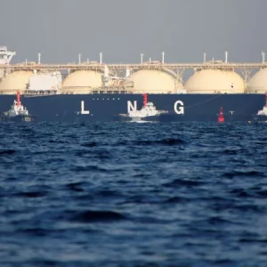 যুক্তরাজ্য-কোরিয়া থেকে ২ হাজার ৬৫৪ কোটি টাকায় আসবে তিন কার্গো এলএনজি